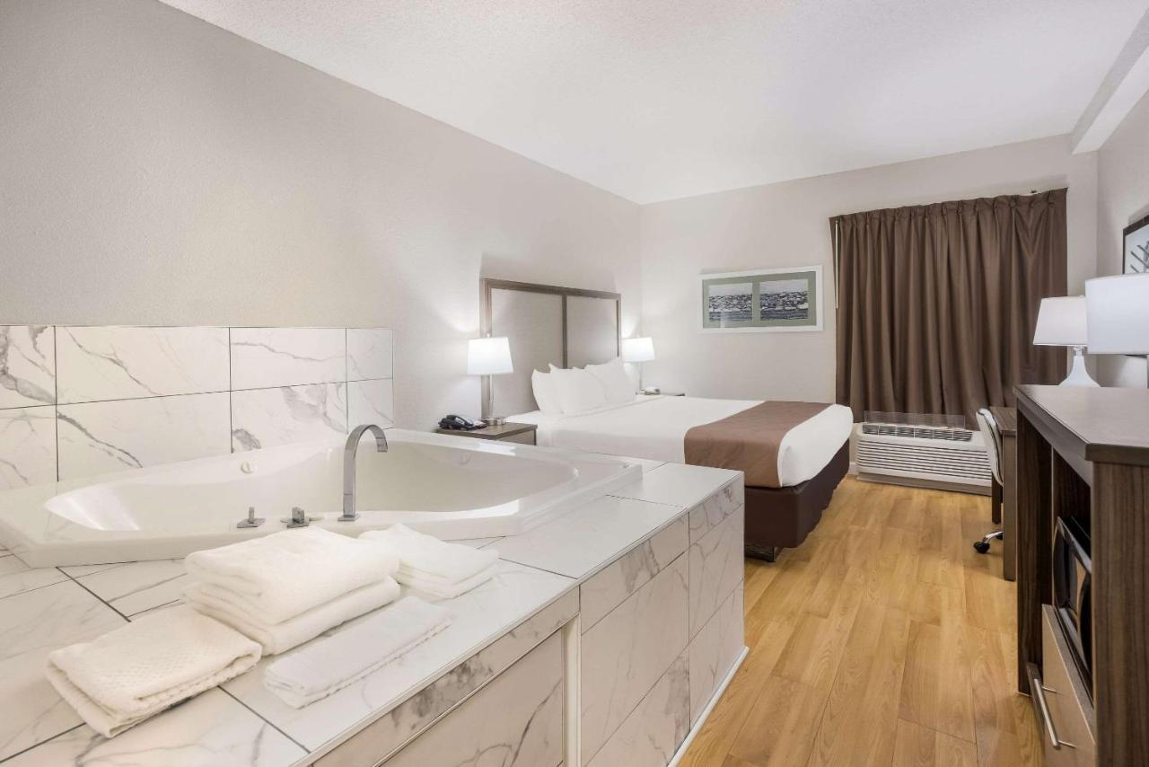 Quality Inn Moultrie Eksteriør bilde